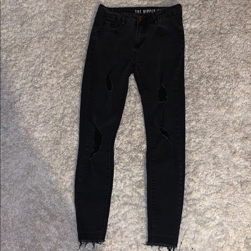 Ripped Black Cotton On Jeans